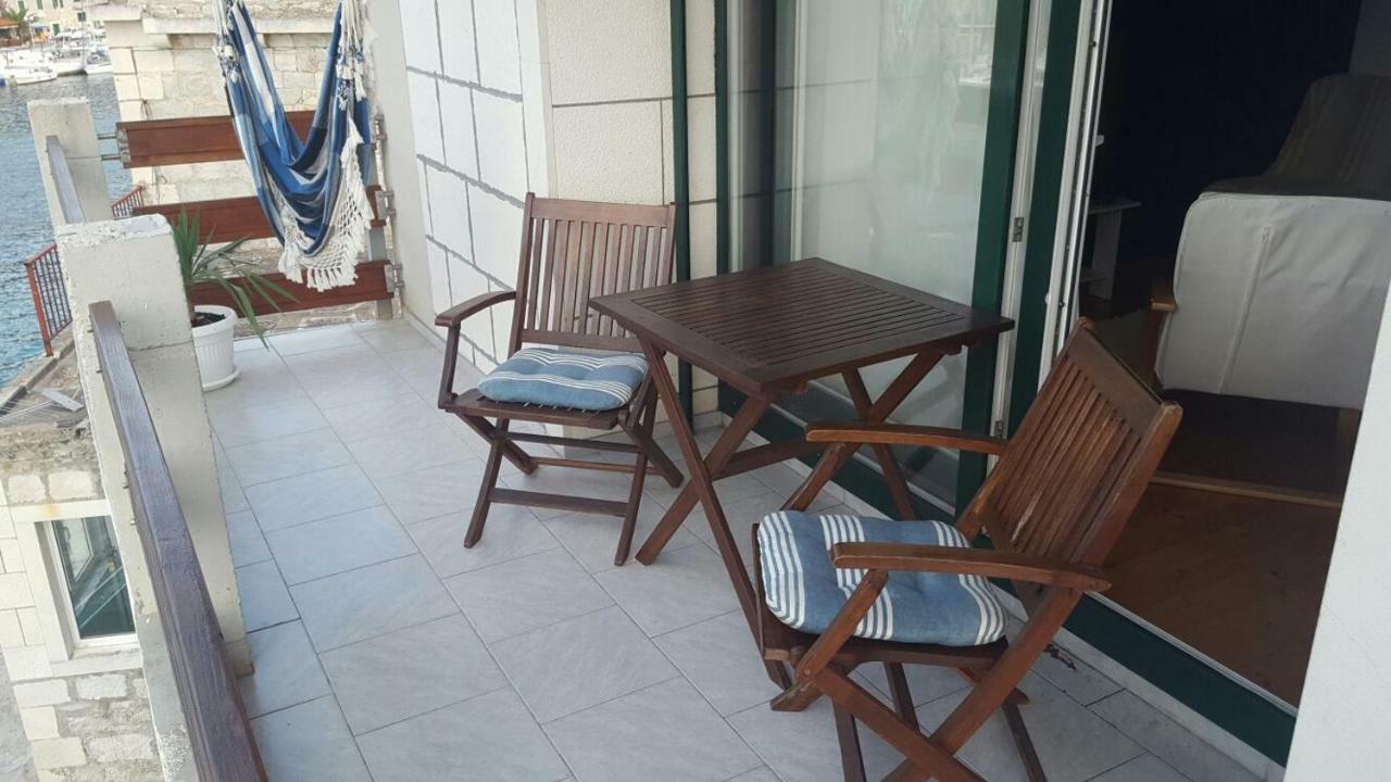 Apartment Vana Stomorska Luaran gambar